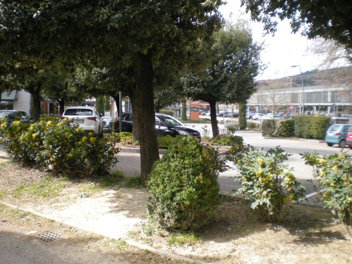 Charming Apartment Tilli With Parking Perugia Exteriör bild