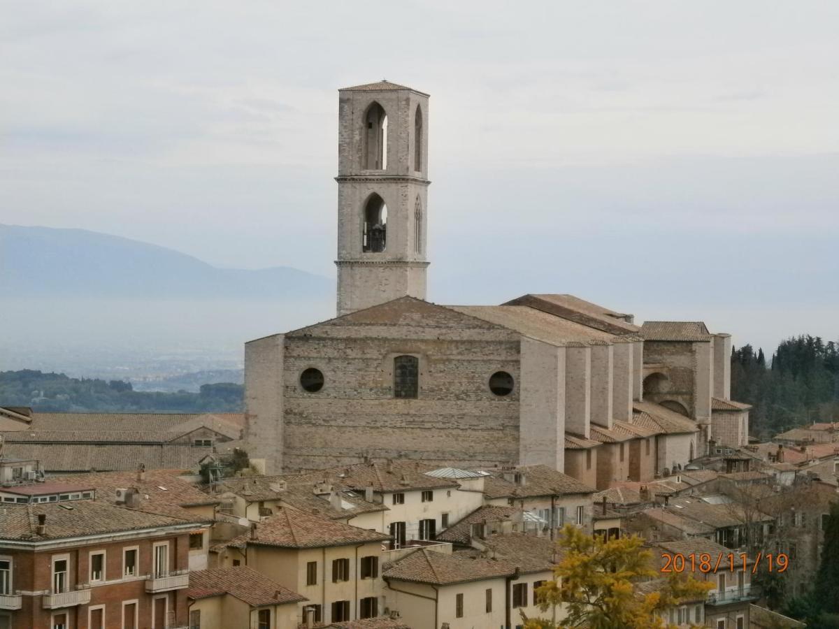 Charming Apartment Tilli With Parking Perugia Exteriör bild